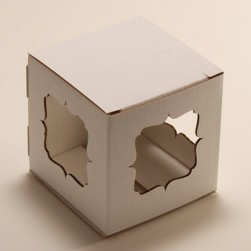 0609-003 &quot;Кубик Фигурные окошки белый/бурый&quot; упаковка