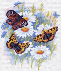 624 &quot;Бабочки и ромашки&quot; канва с нанесенным рисунком