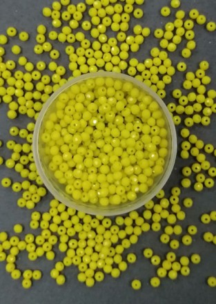 2732 желтый матовый циркон синтетический, кукуруза 4мм 100шт